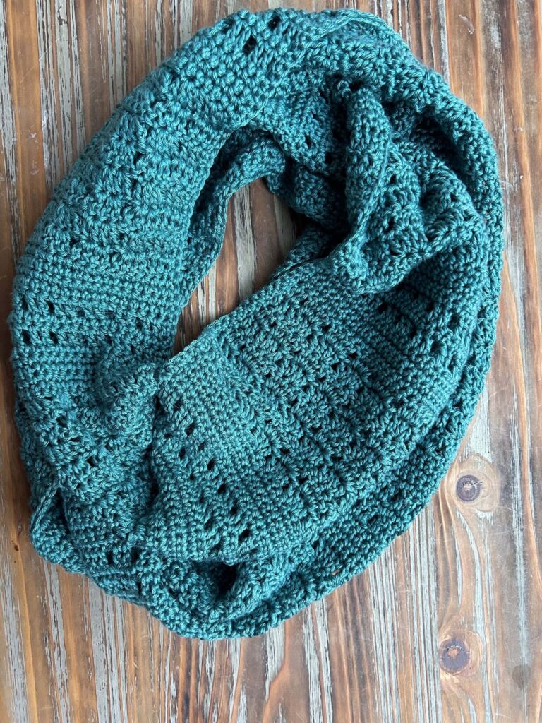 Free Crochet Pattern: Lakewood Harbor Infinity Scarf